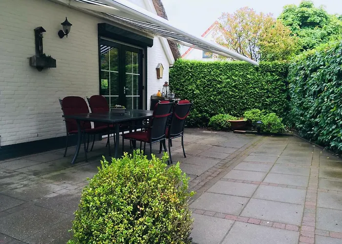 بيت للعطل 63 Heel